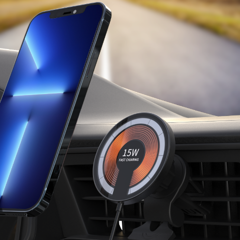 Caricabatterie Magnetico Senza Fili Auto – Guida Connessa e Pratica