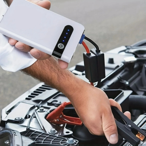 Avviatore di Batteria Portatile — Assistenza Veloce e Sicura