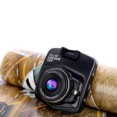 Dashcam kamera do auta Full HD — Bezpečné a nepretržité nahrávanie