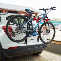 車のトランク用自転車キャリア — 旅行中の安全性強化 