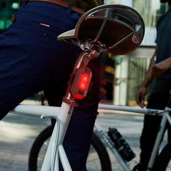 バイク用LED衝突防止ライト - 安全性とスタイル 
