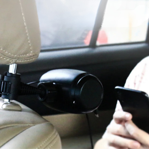 マルチポート車載充電器 — あらゆるデバイスに最適 